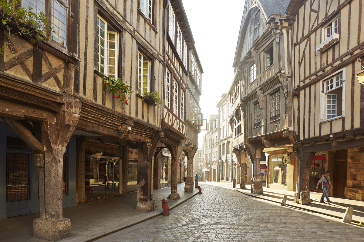 Dinan